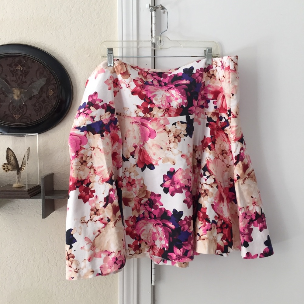 Full circle skirt